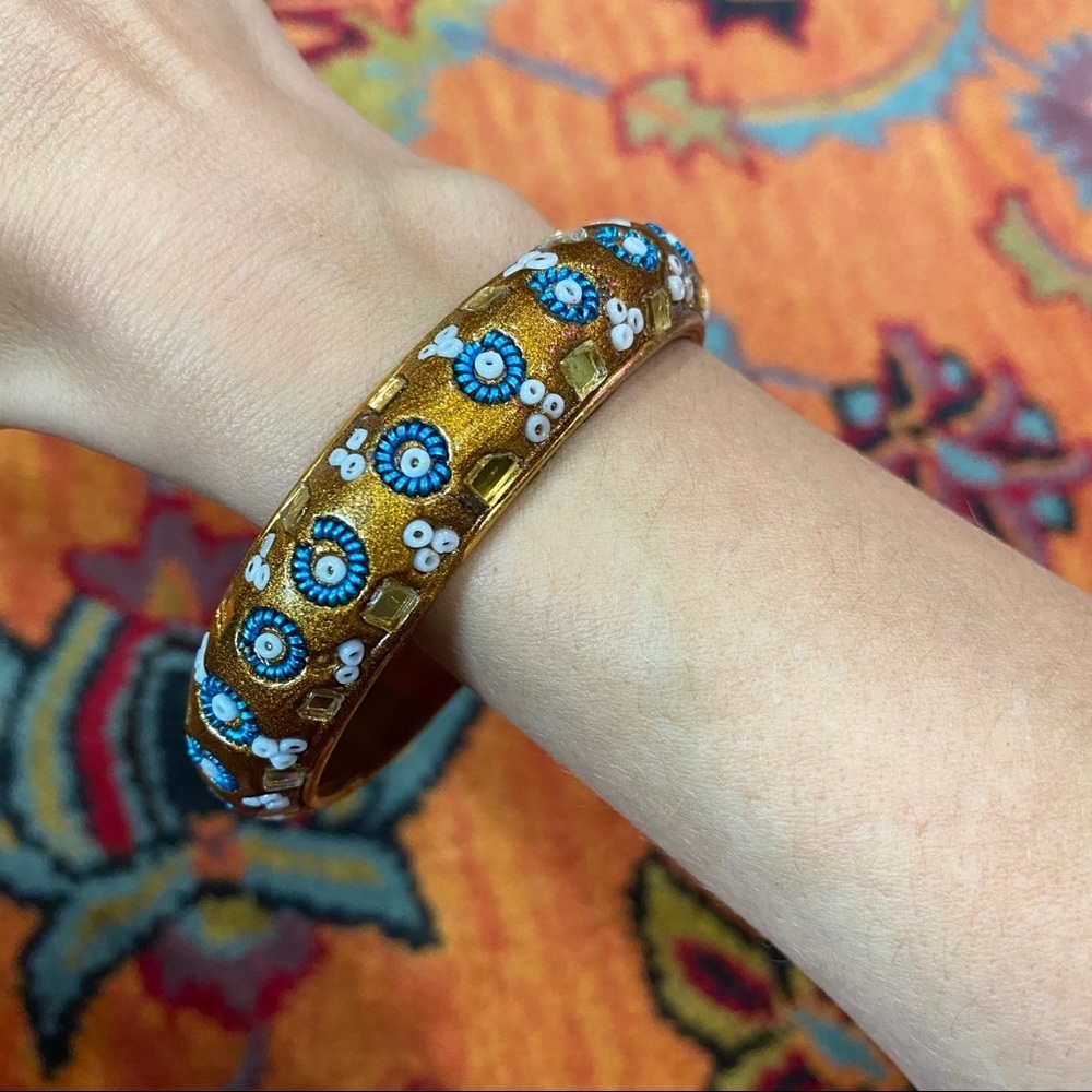Beaded bangle bracelet - Picture 3 of 5